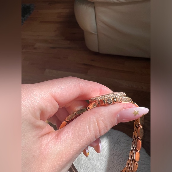 Michael Kors Petitie Camille Rose Gold-Tone Watch - Picture 8 of 9